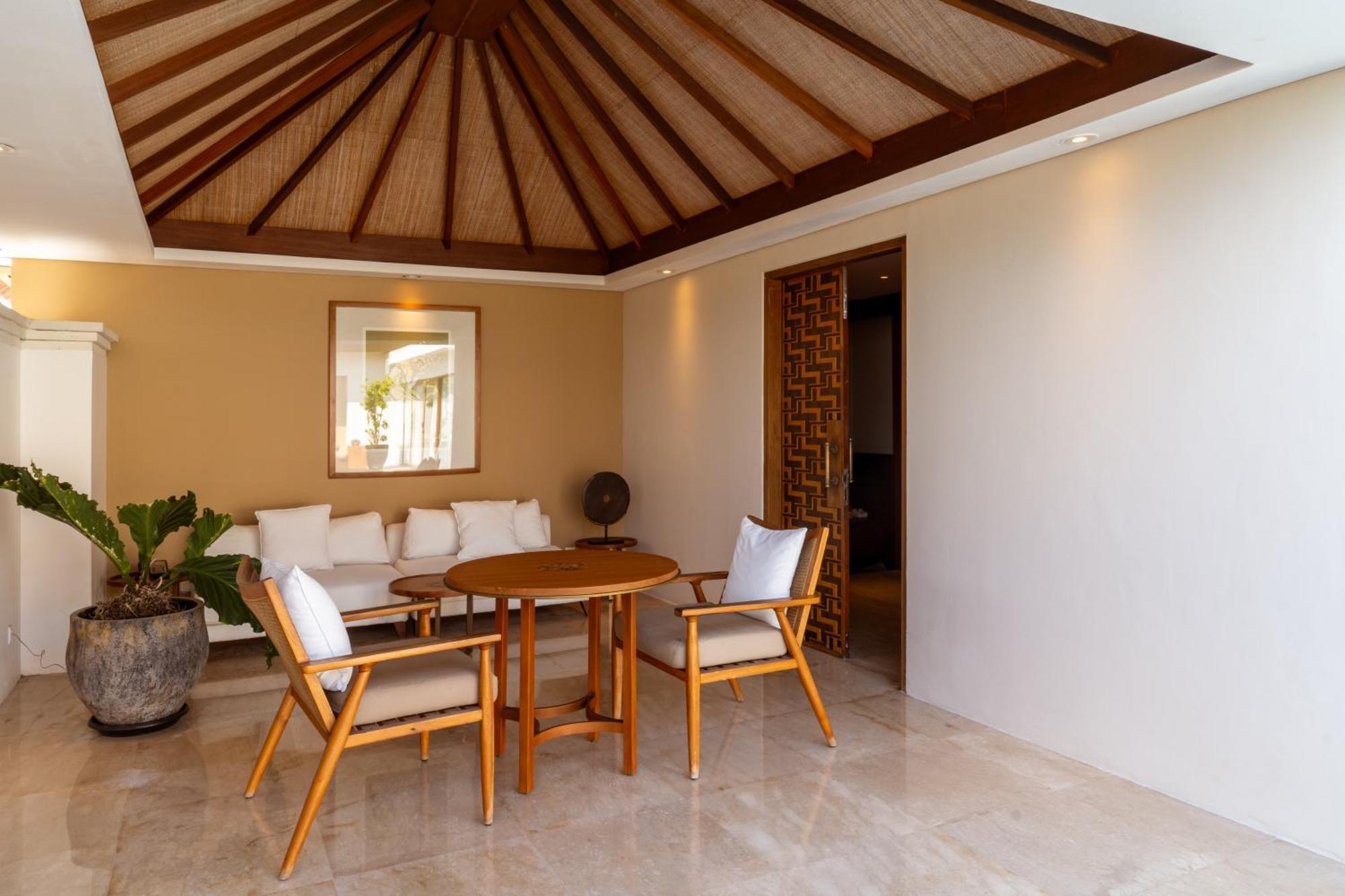 Royal Suites At The Bandha Legian Exteriör bild