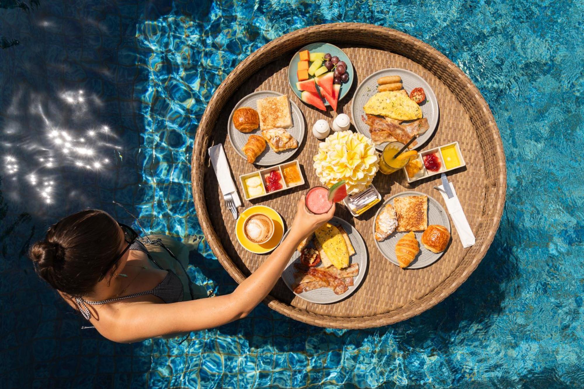 Royal Suites At The Bandha Legian Exteriör bild
