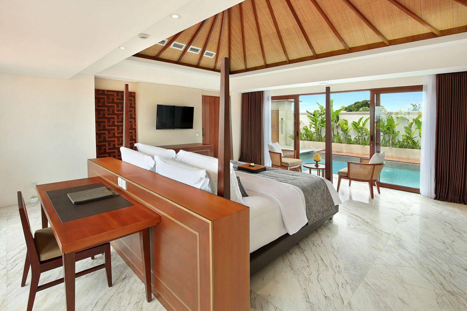 Royal Suites At The Bandha Legian Exteriör bild